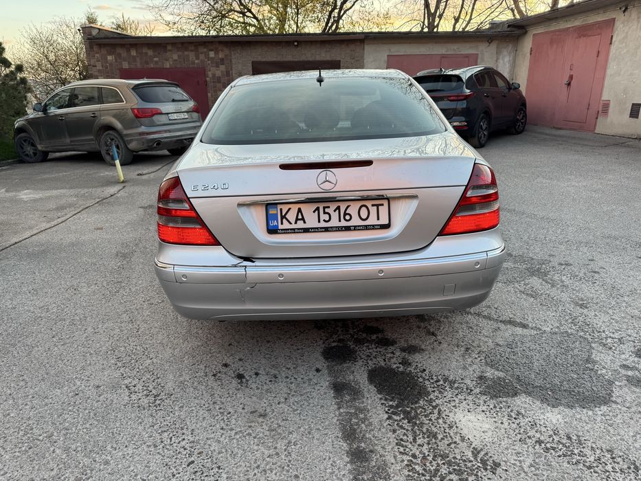 Mersedes w211 2,6 газ бензин
