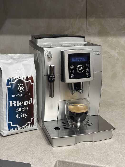 Кавомашина Delonghi magnifica s