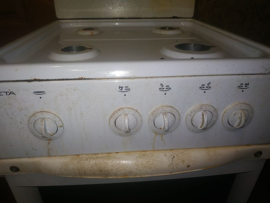 Газовая плита Грета б/у на запчасти