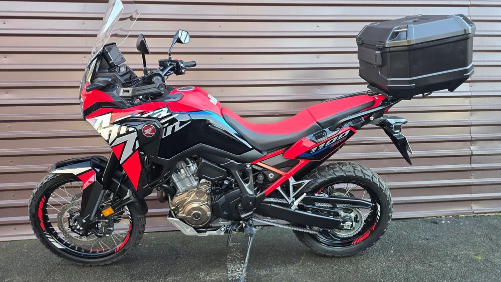 Honda CRF 1100 .2023r. automat DCT // mały przebieg // sport wydech