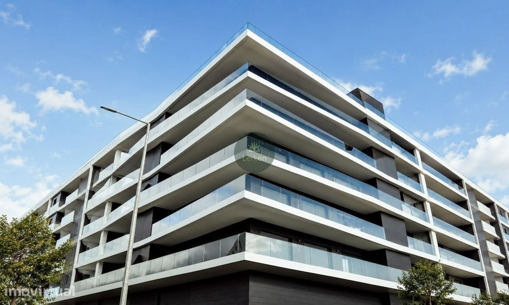 Apartamento T3 novo com varanda de 37 m² em Ferreiros