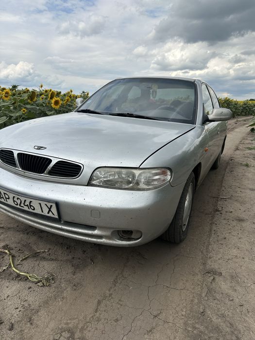 Daewwo Nubira, Део Нубіра 1998