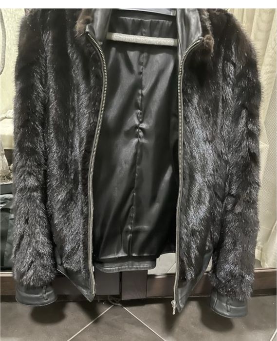 Норкова шуба бомбер