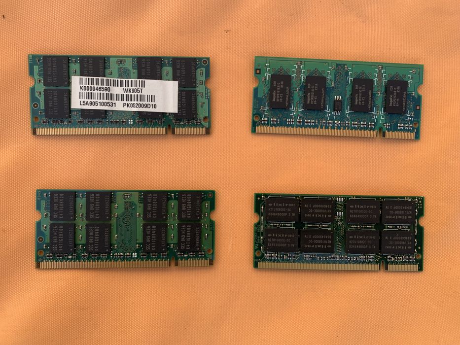 Memorias RAM -  2 GB