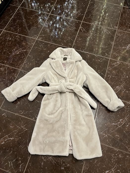 ціна мінімальна! сіра шуба s-m, штучне хутро