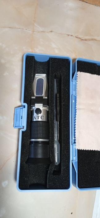 Продам Рефректометер