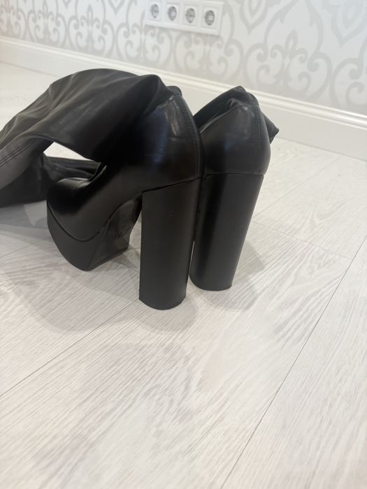 Ботфорды Zara чулки