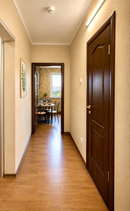 БЕЗ КОМІСІЇ !!! Працюємо з ДЕРЖАВНИМИ програмами . Продам - 1 кім.квартиру .вул Софії Русовоі - 3  ЖК  Патріотика  р-н Дарницький  . МЕТРО