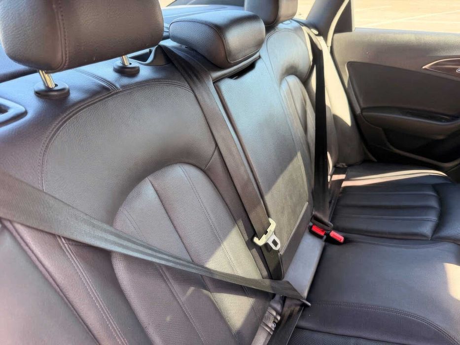 Audi A6      2014