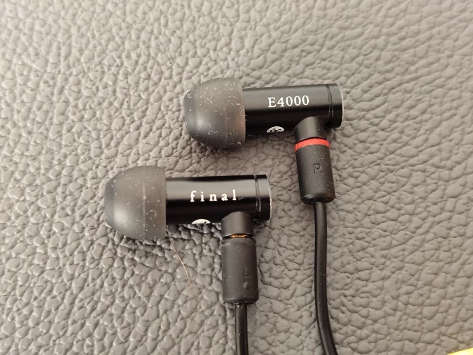 Auscultadores Final Audio Design E4000