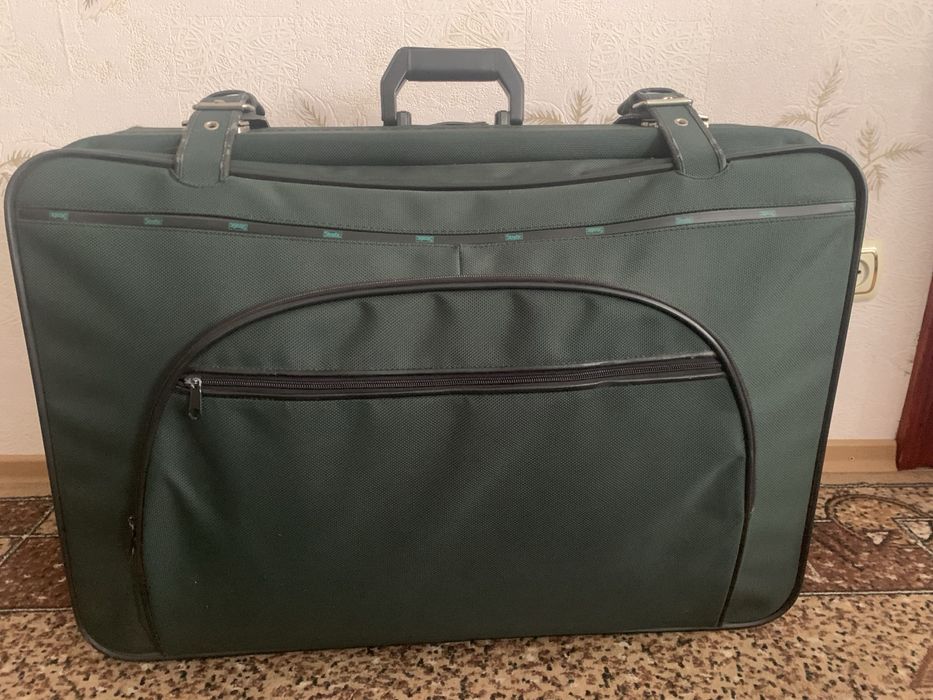 Валіза -чемодан