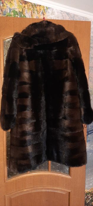 Шуба норкова майже нова