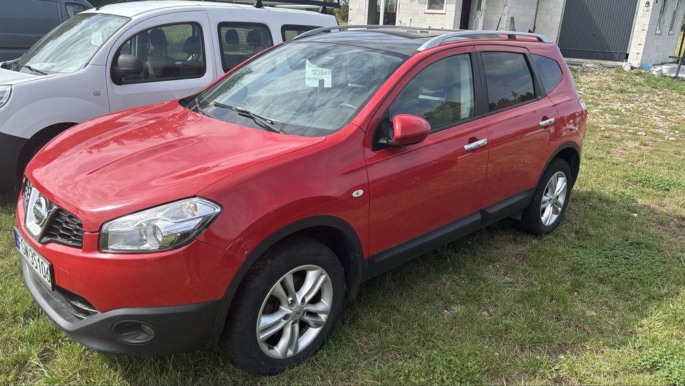 Nissan Qashqai+2