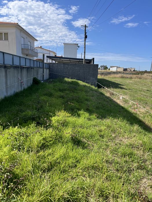 Dois  excelentes lotes a 3 minutos do centro da Póvioa de Varzim