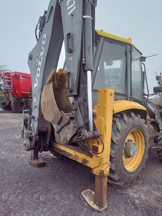 Продам ескаватор Volvo bl 71