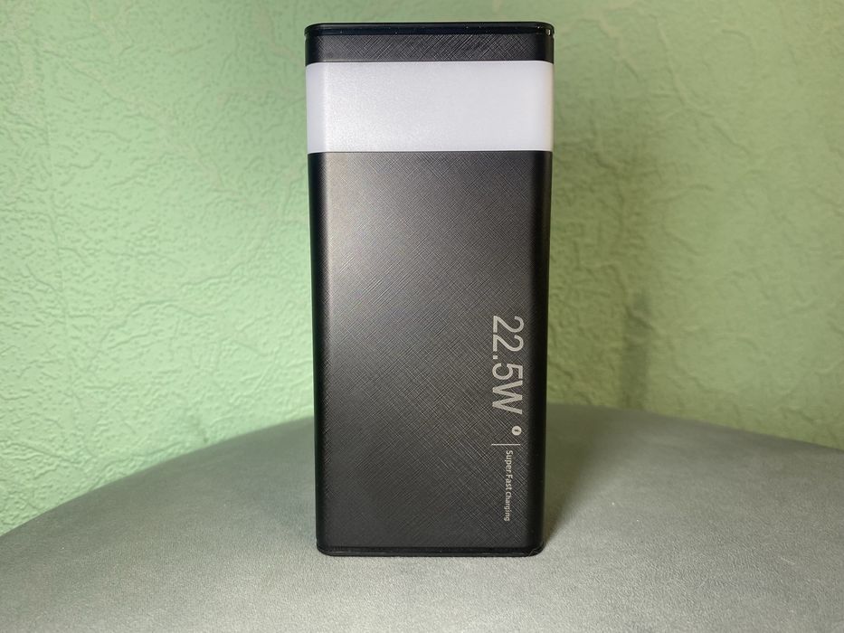 Павербанк 30000 mAh 22.5W / Повербанк з LED лампою та дисплеєм