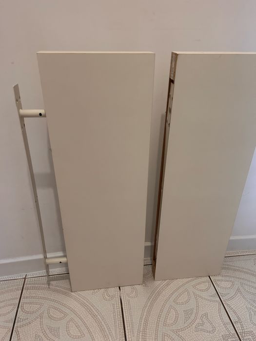 Półki ściemne Ikea lack