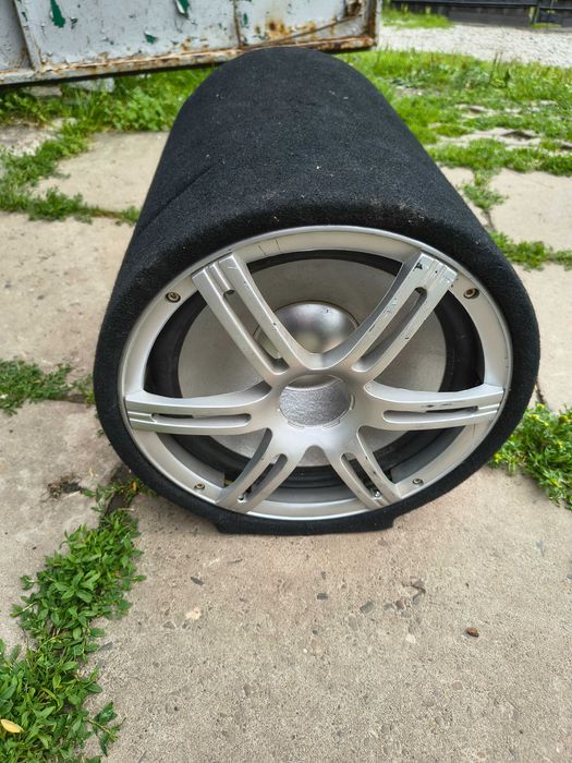 Subwoofer do samochodu