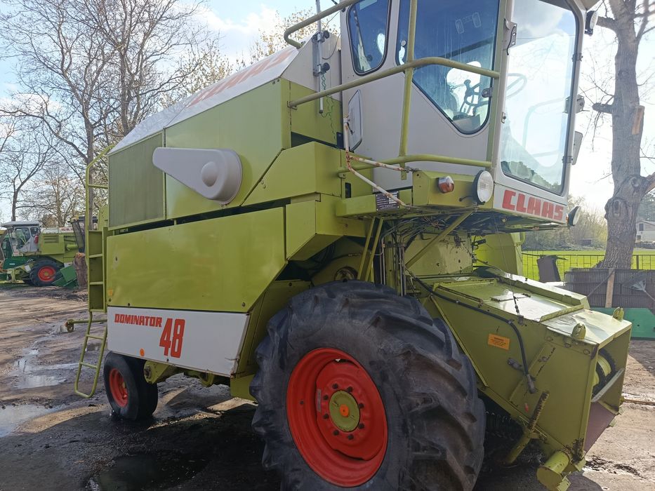 Комбайн Class Dominator 48