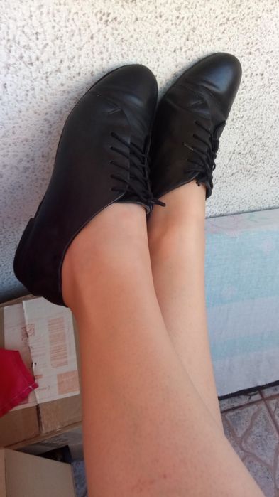 Butki Prawdziwa skóra  rozm 37.5 espranza