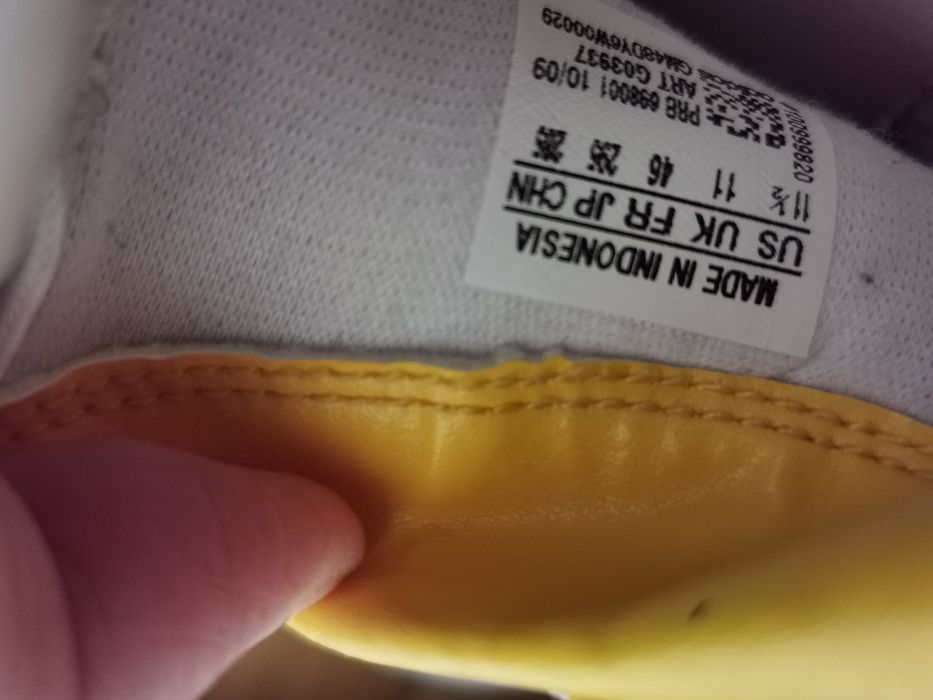 Korki ADIDAS Predator roz 46/Długość wkładki 29,5 cm