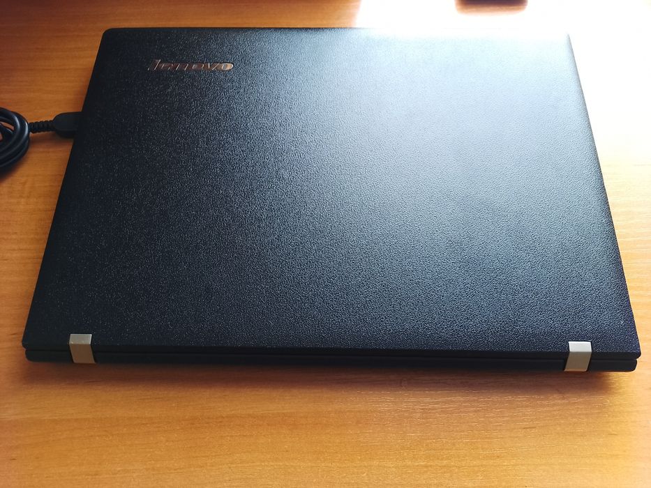 Ноутбук Lenovo Ideapad E31-70