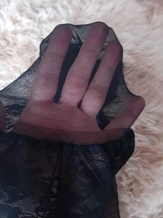 Pończochy damskie samonośne