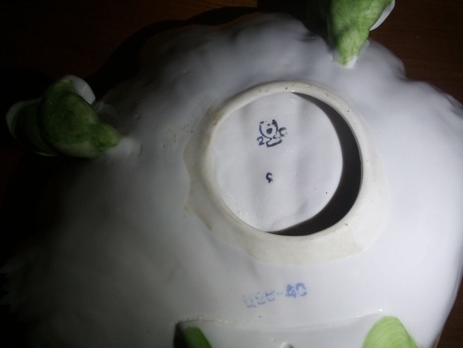 Конфетница большая.