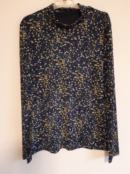 Bluzka półgolf w łączkę Butik