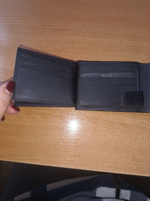 Продам новий шкіряний чоловічий гаманець!