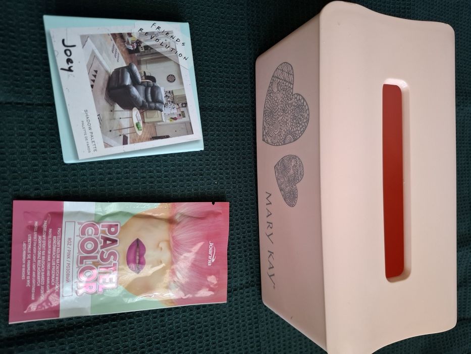 Pojemnik na chusteczki higieniczne