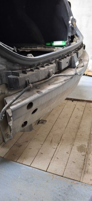 Задній підсилювач бампера tesla model 3 2019 р.