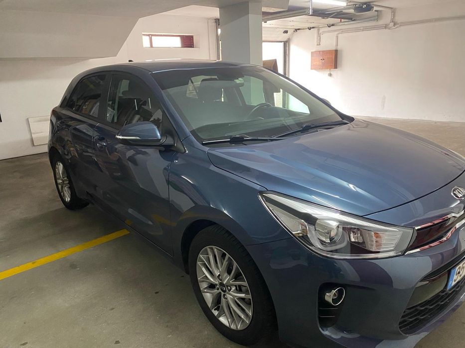 Kia Rio só 36000km como novo