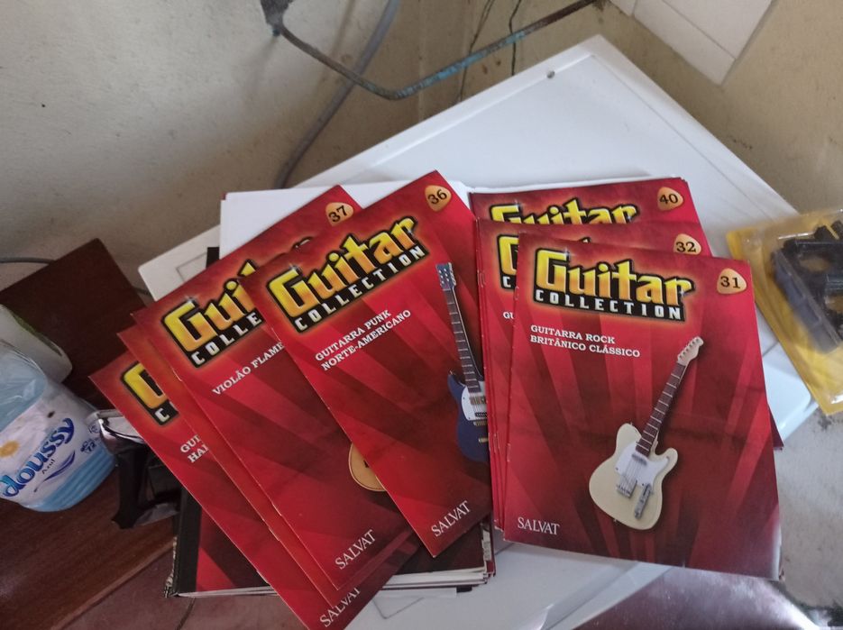 Guitarras miniatura - colecção completa com miniaturas e livros...