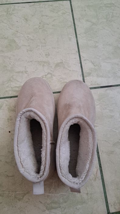 Buty ocieplane krótkie