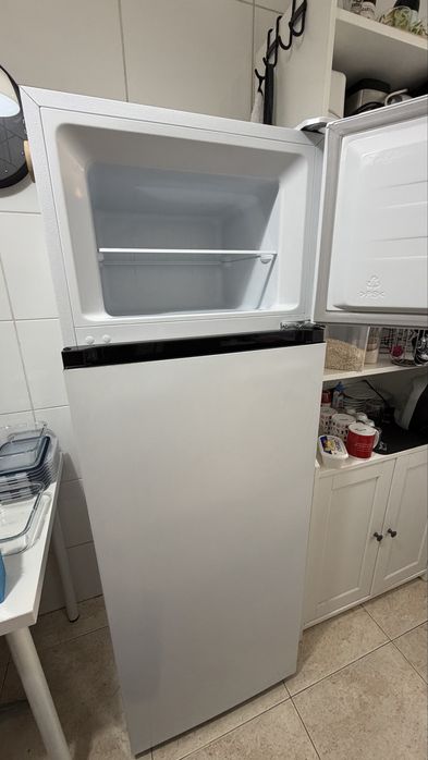 Vendo Frigorifico Kunft 243 L