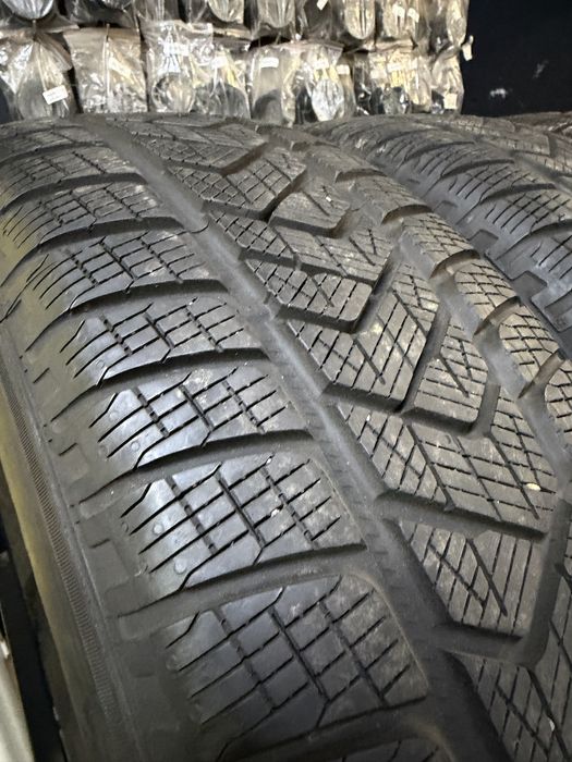 Opony zimowe 215/65R17 99H Pirelli Scorpion Winter SealInside | Komple