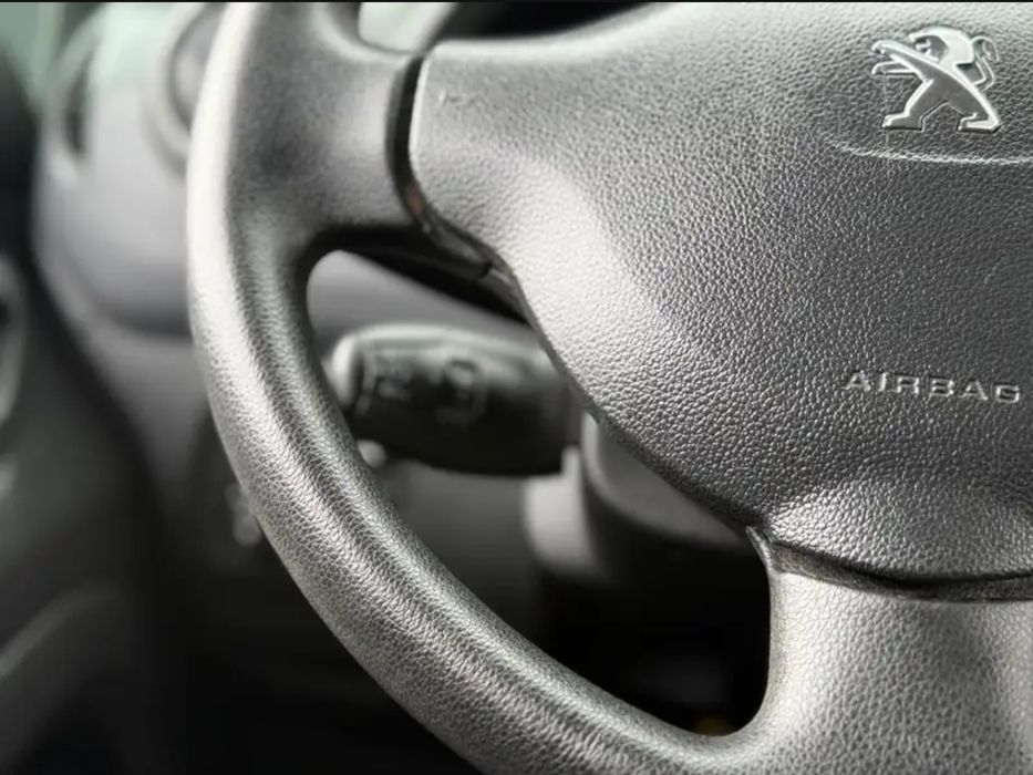 Peugeot Partner 3 lugres 120cv 6 vel.
