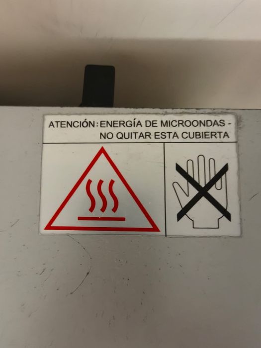Microondas marca Teka