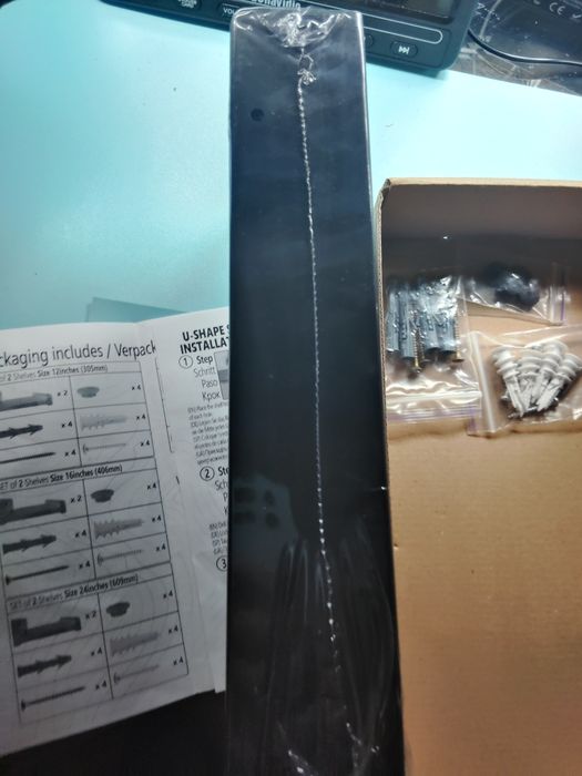 Czarne półeczki dwa razy 40 cm