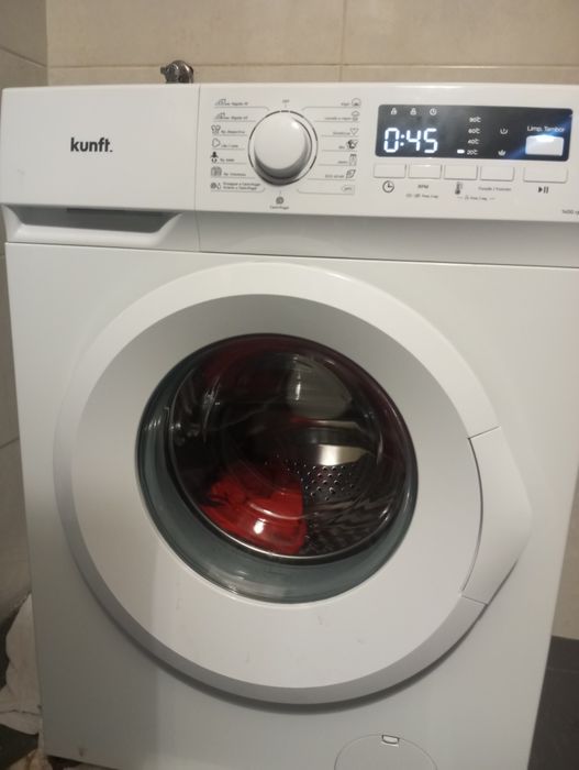 Vendo máquina de lavar 8kg