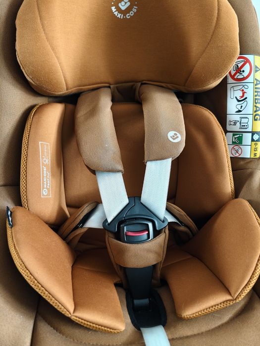 Fotelik maxi Cosi Pearl pro 2 + baza family fix 2
