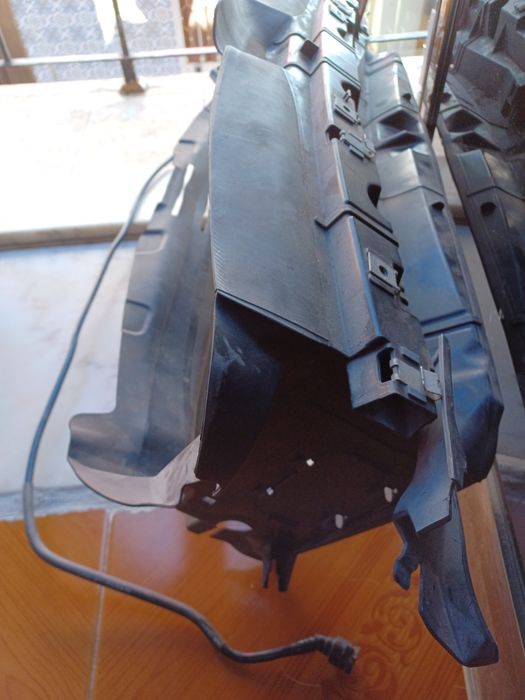 Bmw f34 Conduta de ar radiador mais um tubo de água