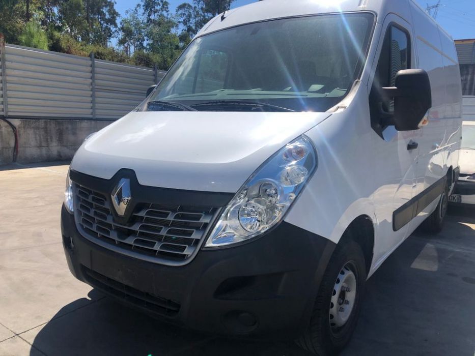 RENAULT MASTER III 2.3 DCI DE 2018 PARA PEÇAS ( 43 KM )