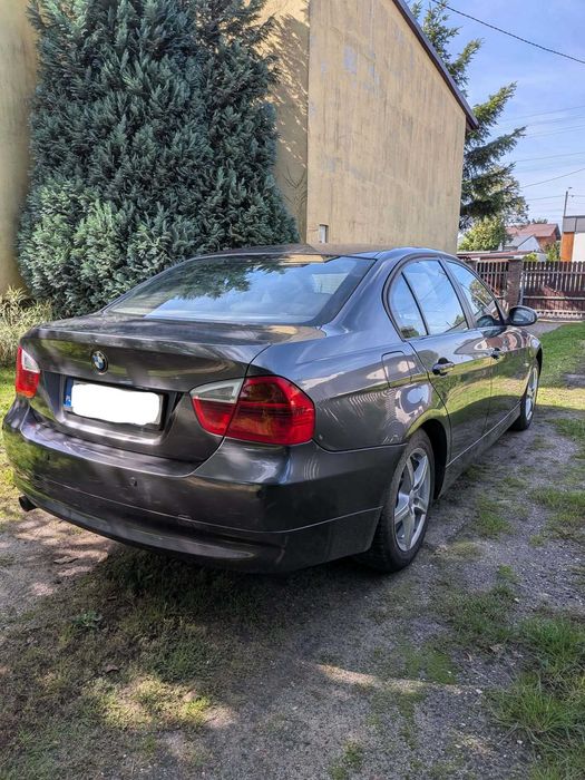 BMW E90 uszkodzone