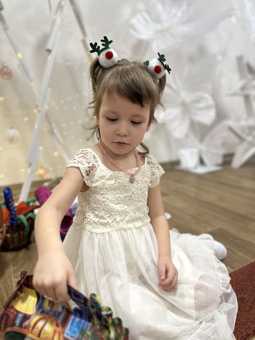 Сукня дитяча кольору айворі