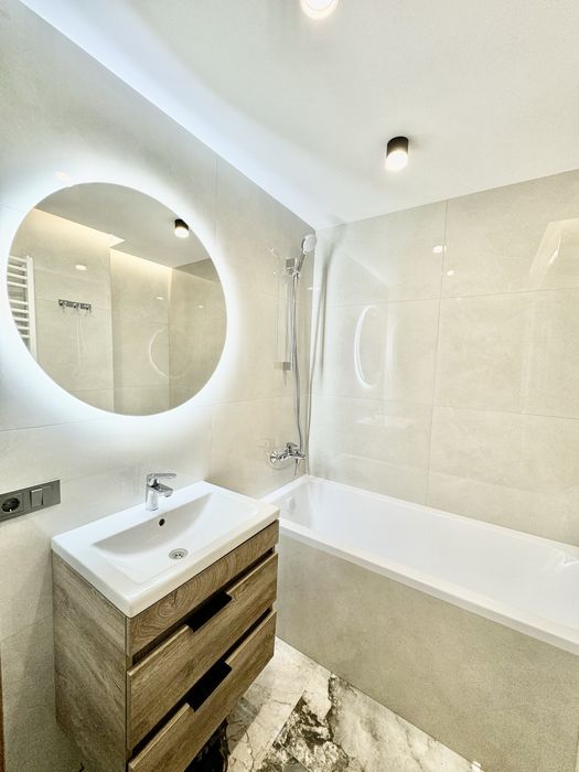 Продаж 3км квартири в центрі по вул. Вагилевича