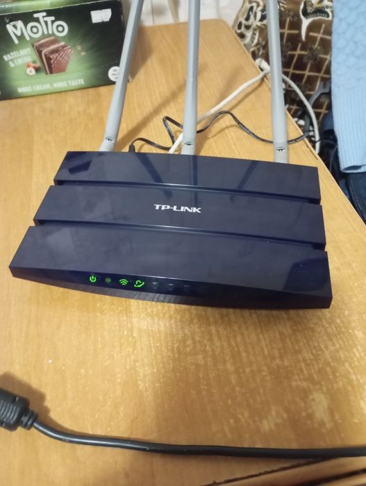 Tp-link TL-WR1043ND 
450 Мбит/с Беспроводной гигабитный маршрутизатор