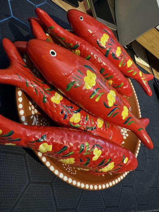 Sardinhas pintadas a mão