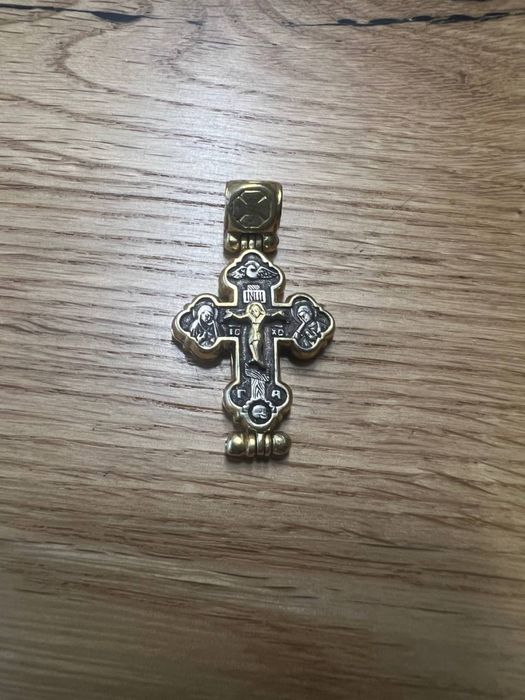 Крест мощевик